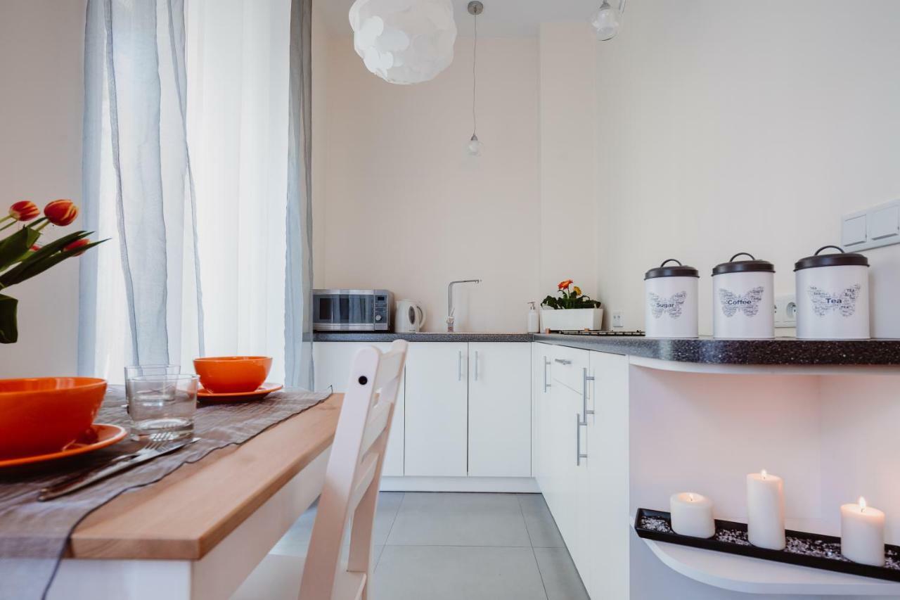 Garden Apartment Krakow Luaran gambar